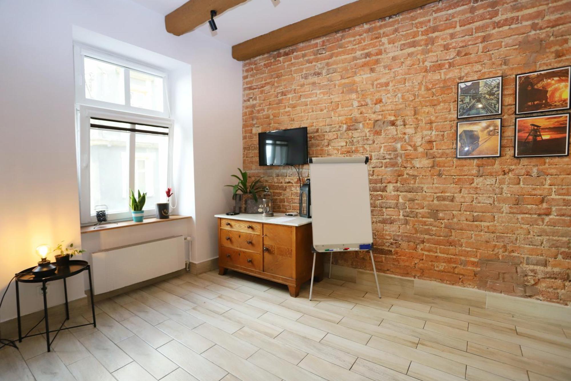 Apartament Gwarek Walbrzych Bagian luar foto