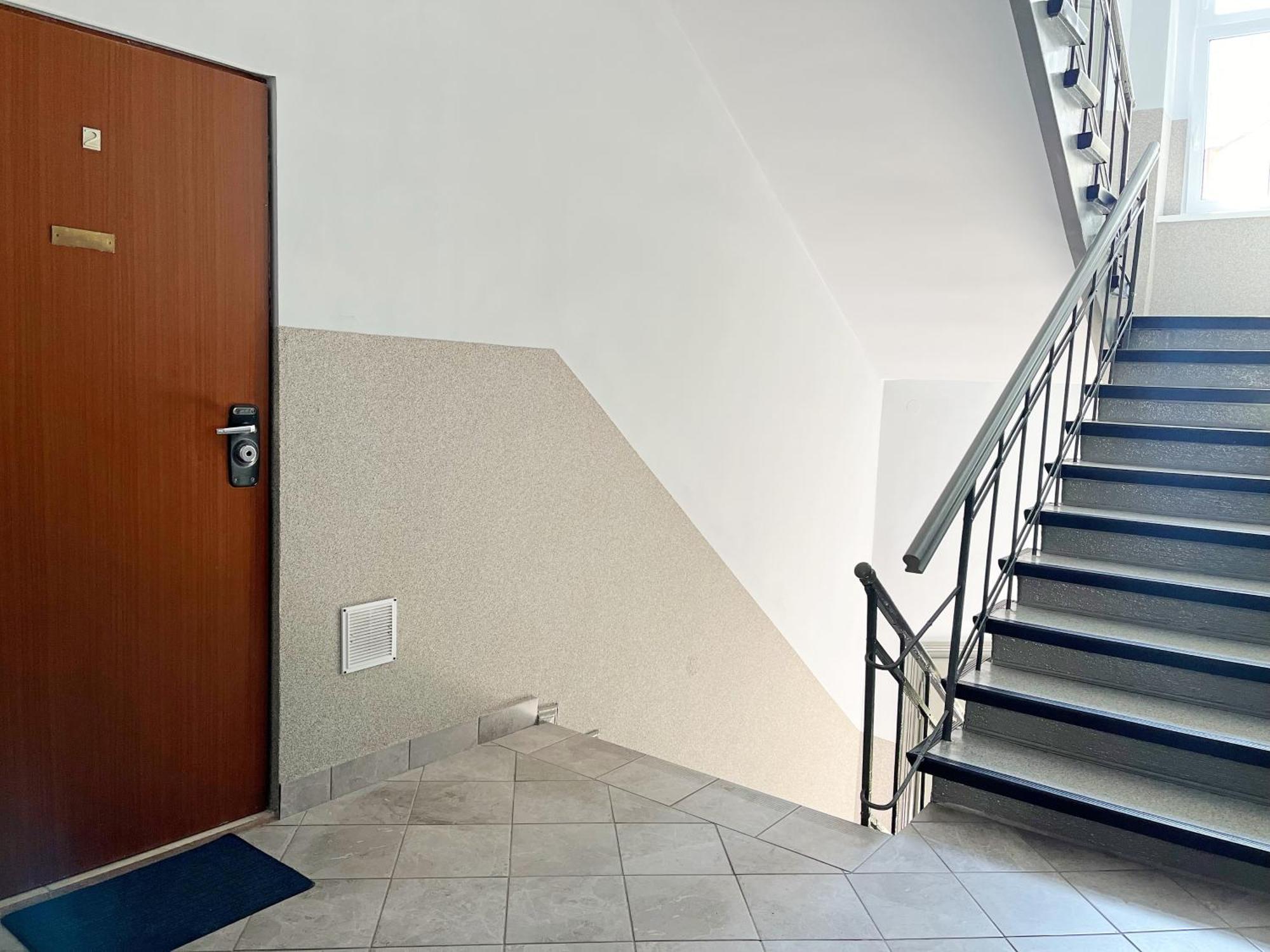 Apartament Gwarek Walbrzych Bagian luar foto